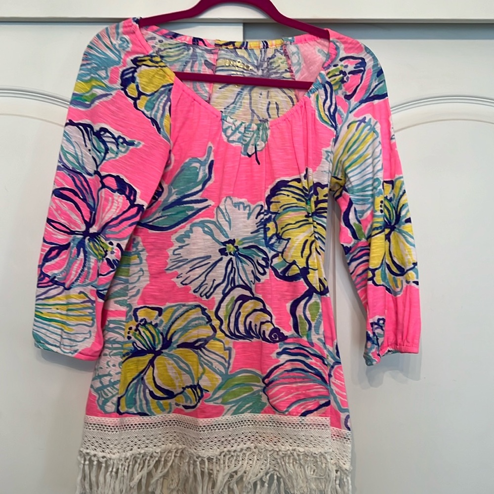 Lilly Pulitzer multi color top.